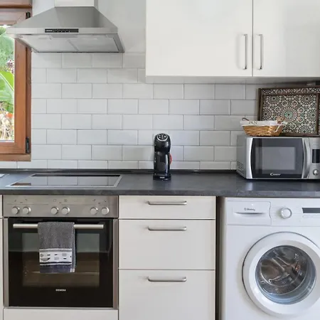 Casa Mamasica بيت للعطل إيخينيو